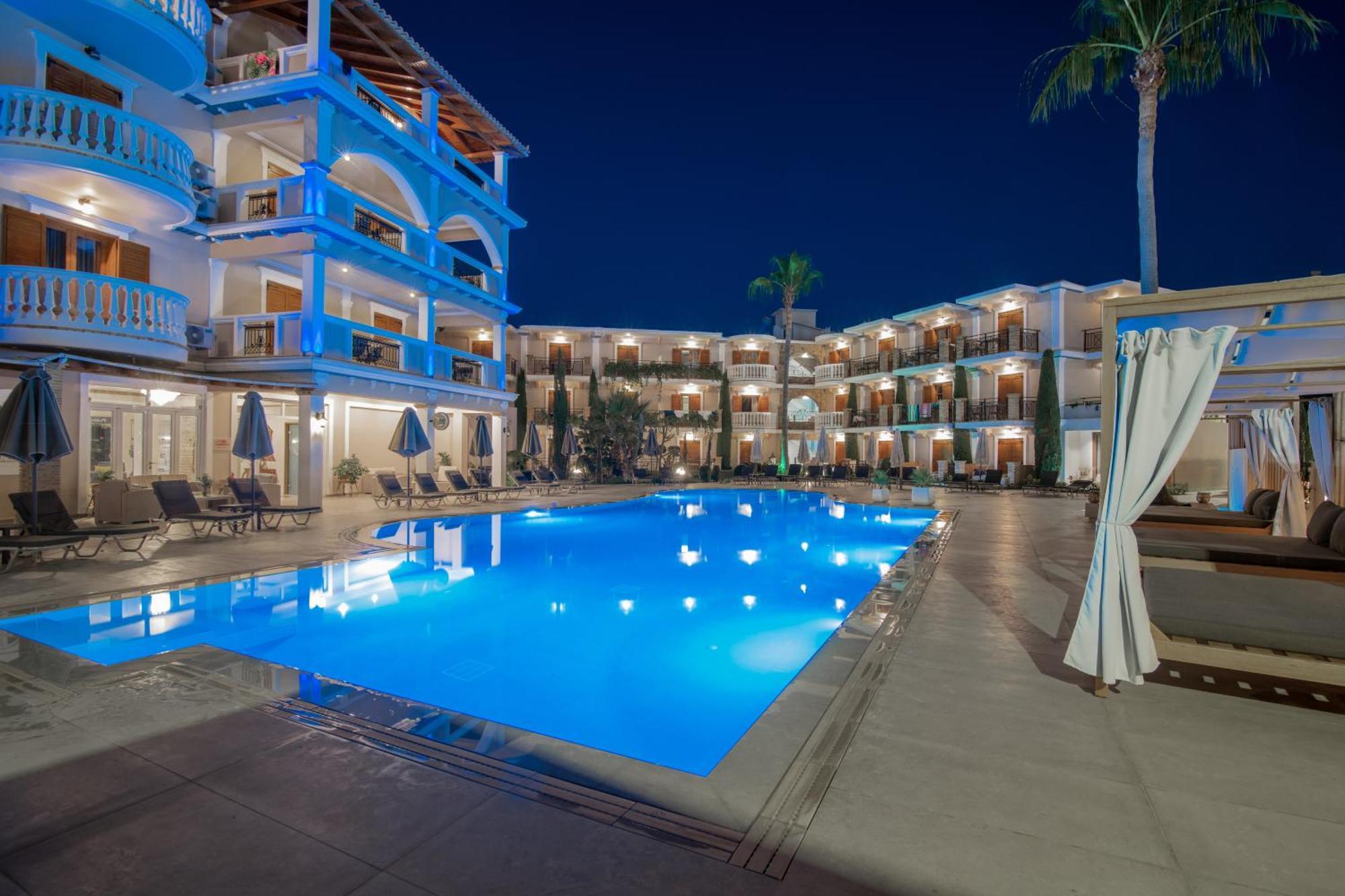 Plaza Pallas 3*